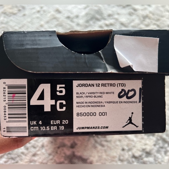 Air Jordan 12 Retro "Playoffs 2022" sneakers Size 4.5C Toddler - Picture 6 of 6